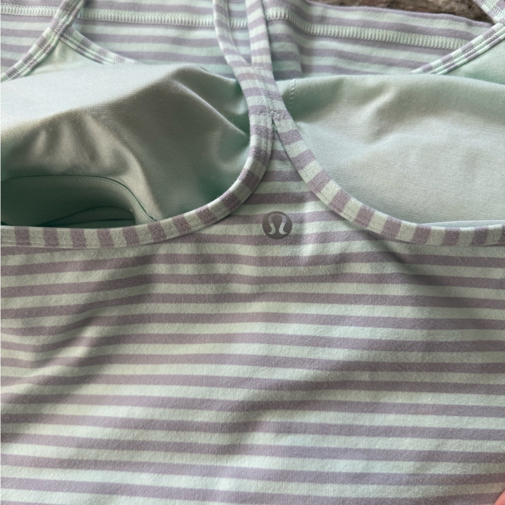 Lululemon Striped tank with build in bra